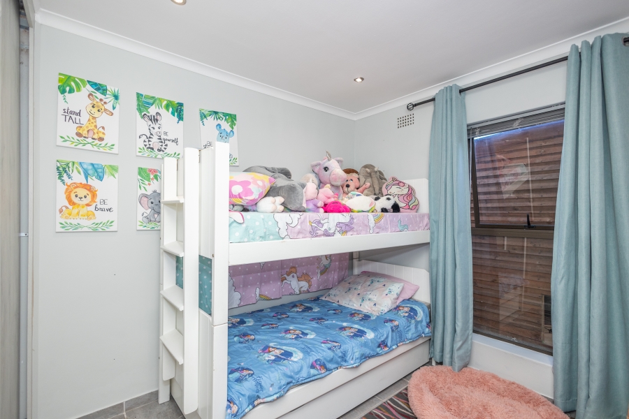 2 Bedroom Property for Sale in Zoo Park Western Cape